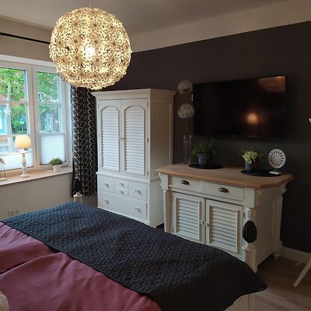 Ferienwohnung Im Erdgeschoss In Der Altstadt Von Heiligenhafen Ngoại thất bức ảnh